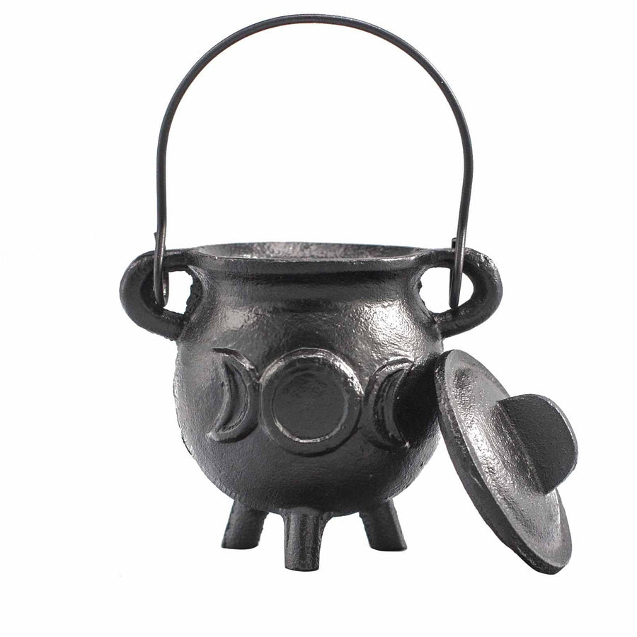 🌑 Hekate’s Triple Moon Cauldron – Calderone Rituale in Ghisa per Purificazione, Protezione e Trasformazione