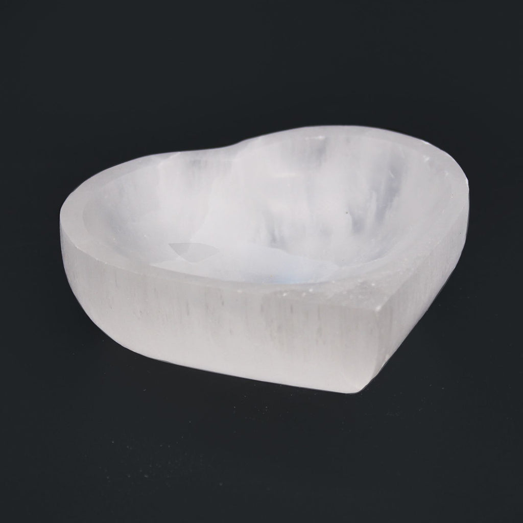 Ciotola cuore in selenite ~ 10 cm