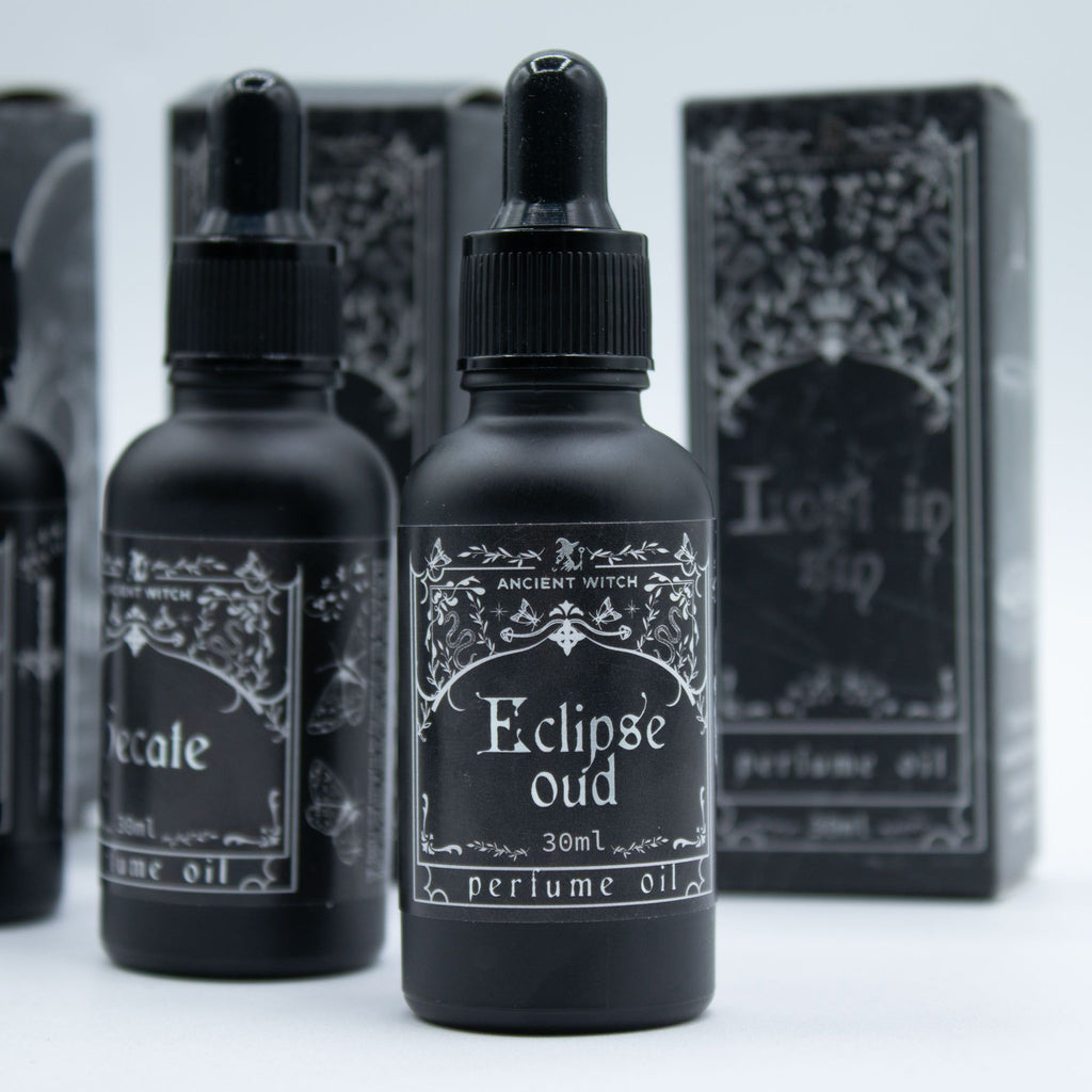 🍀 L’Elixir in Olio della Strega Antica ✦ Eclipse Oud