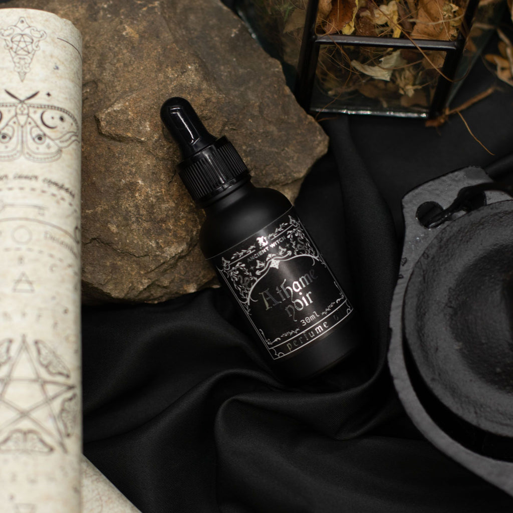 ❤️‍🔥 L’Elixir in Olio della Strega Antica ✦ Atheme Noir