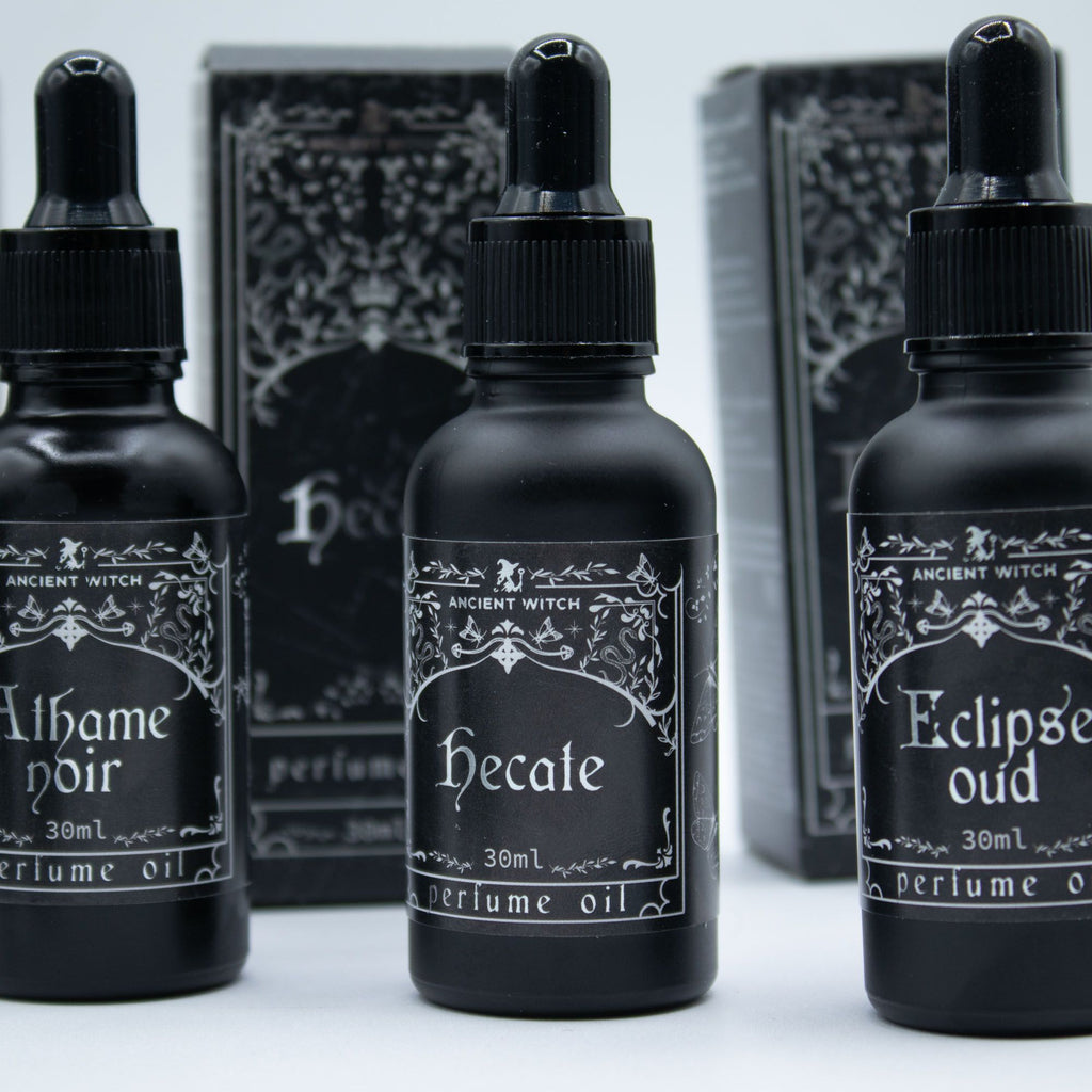 🖤 L’Elixir in Olio della Strega Antica ~ Hecate
