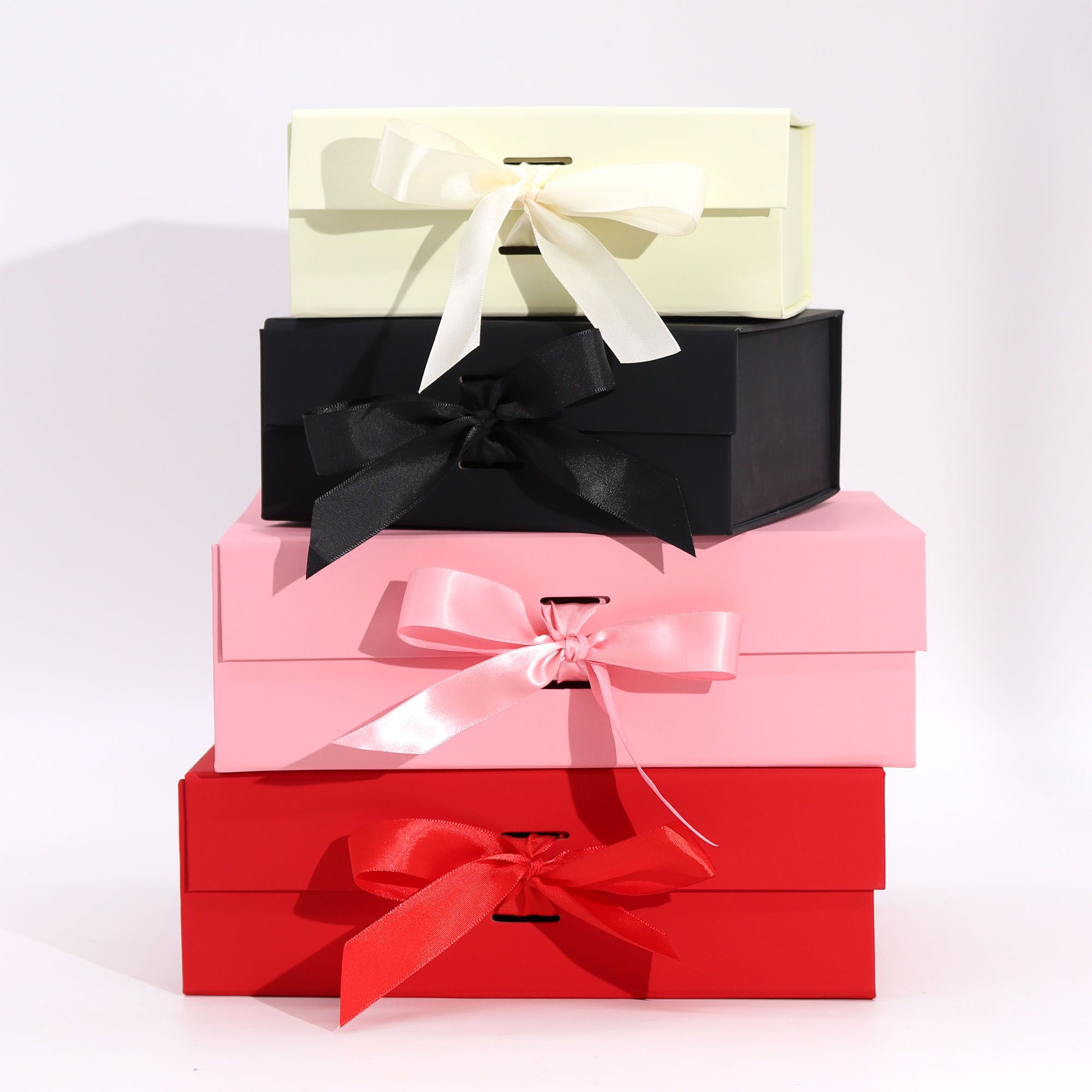 Flat Pack Gift Box - Large  (28.2x20.2x9.2cm) - Ivory
