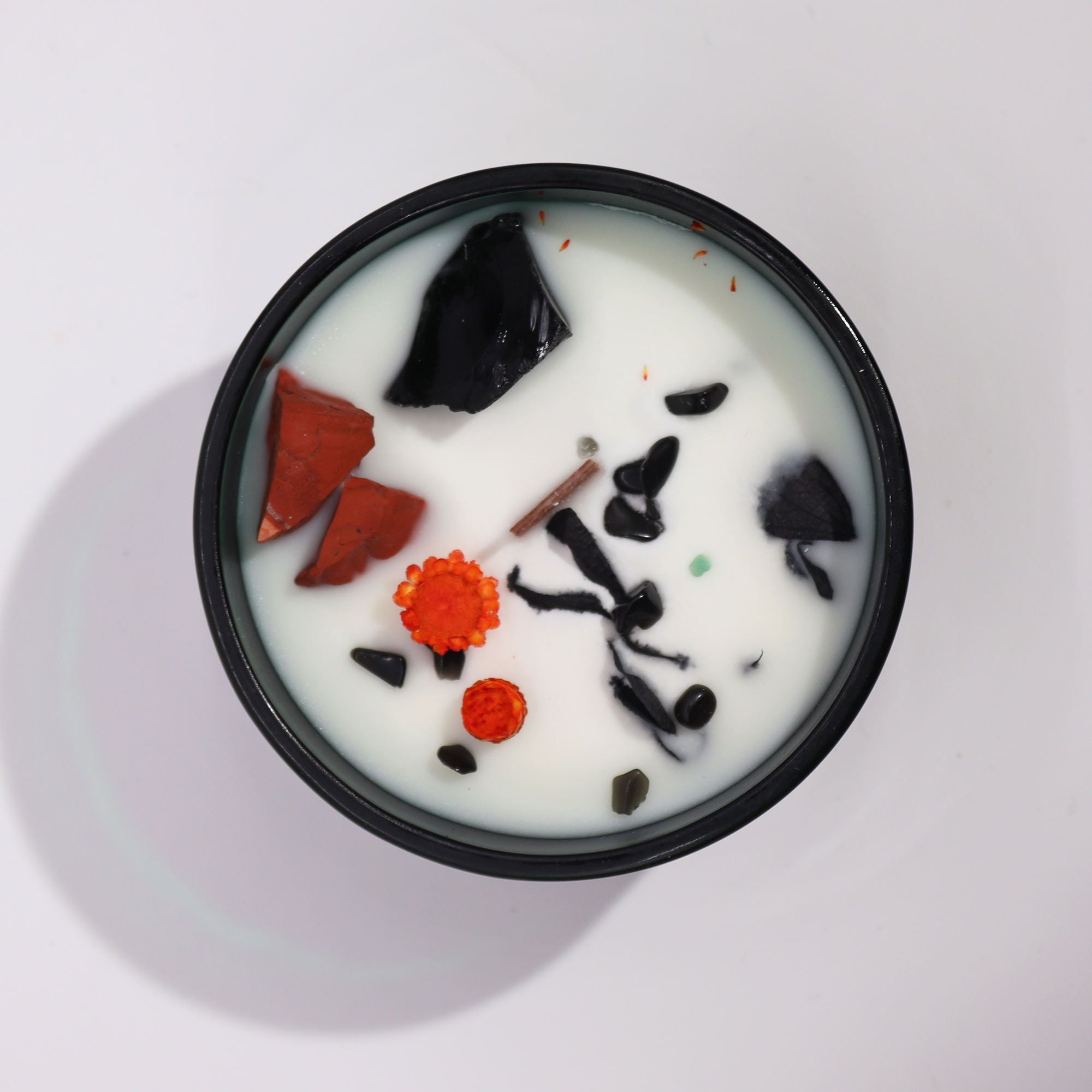 🔥 The Devil – Candela Magica con Cristalli di Agata Nera e Diaspro Rosso